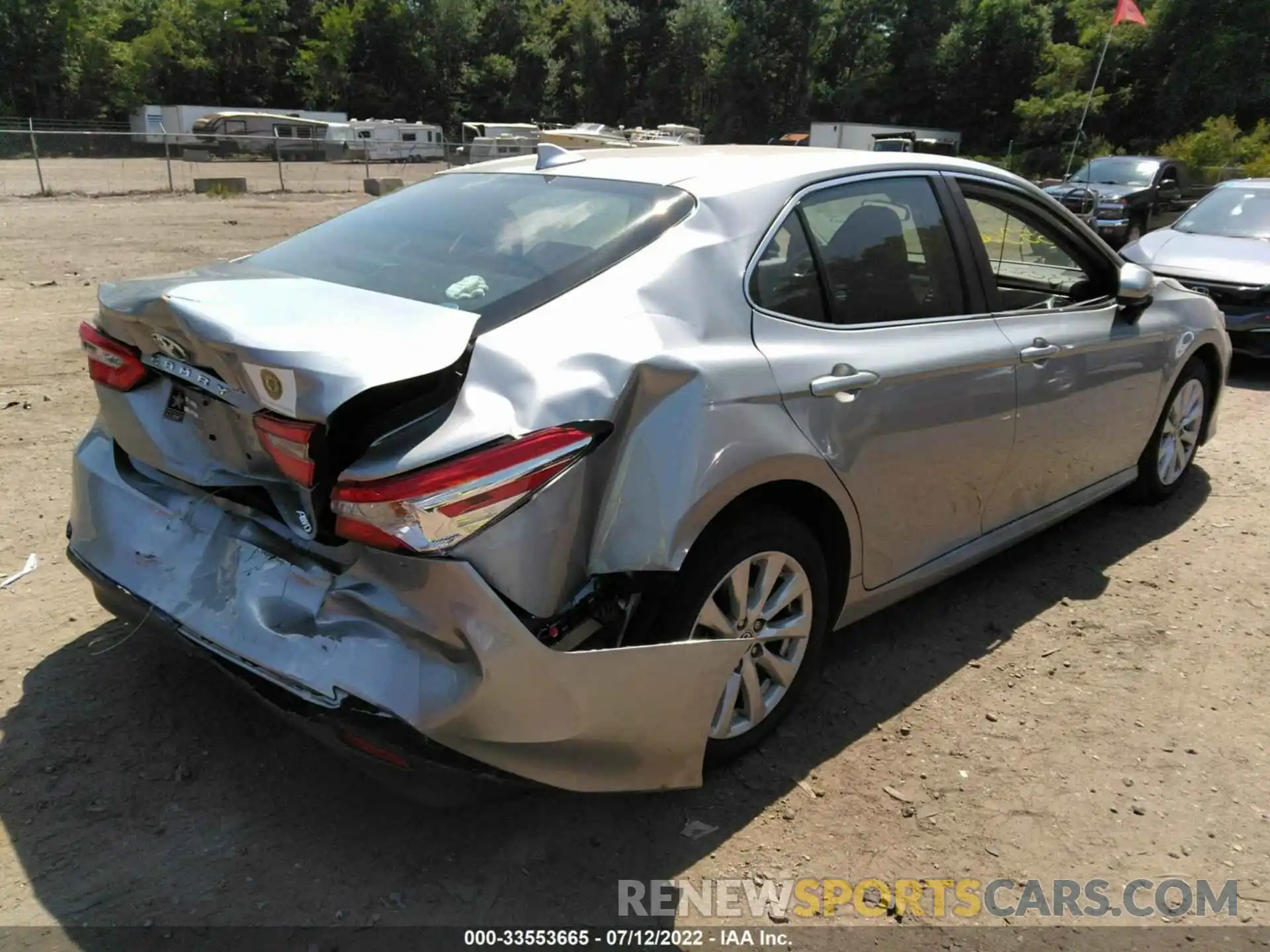 4 Photograph of a damaged car 4T1C11BK7LU017868 TOYOTA CAMRY 2020