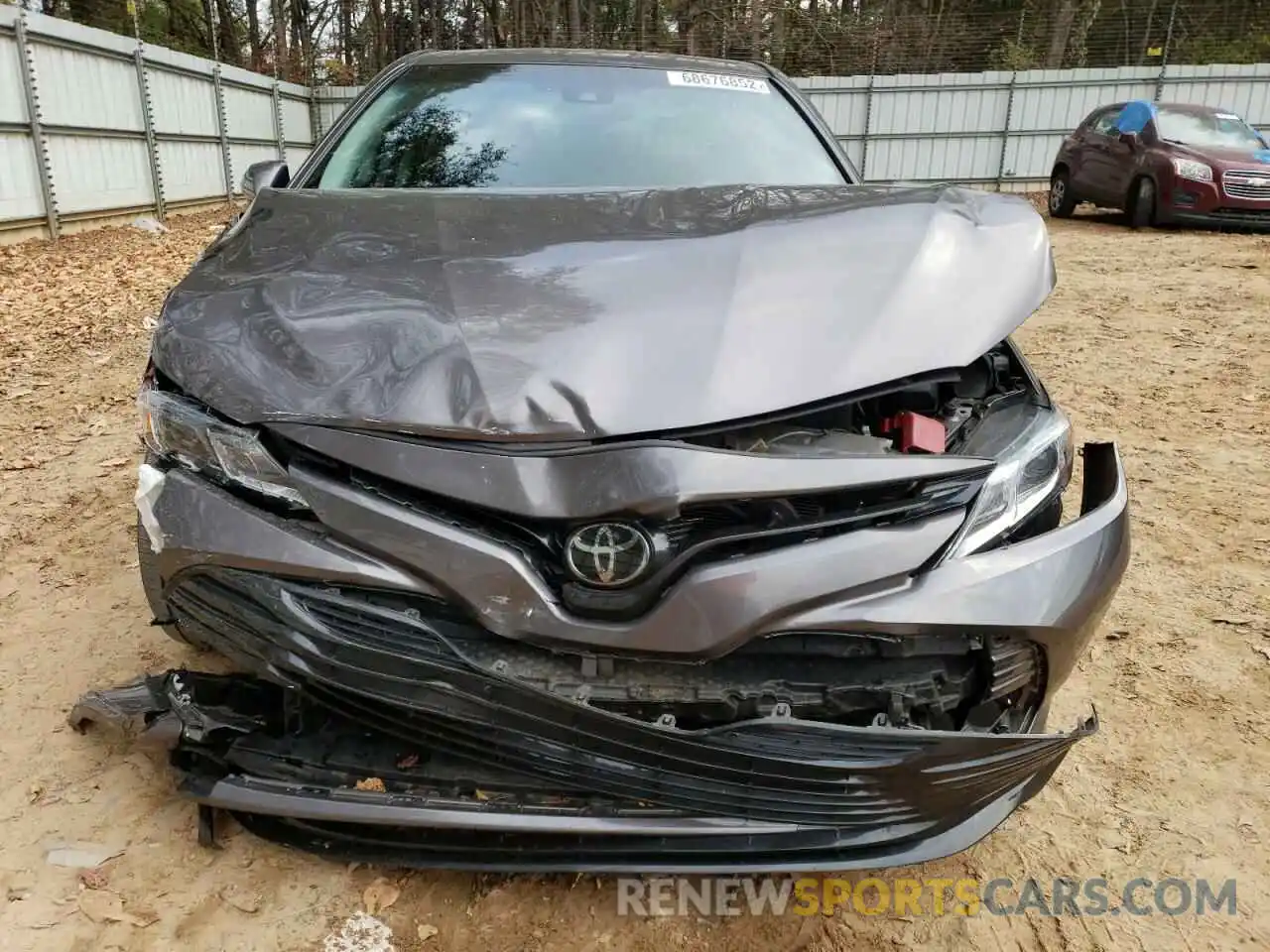 11 Photograph of a damaged car 4T1C11BK8LU008497 TOYOTA CAMRY 2020