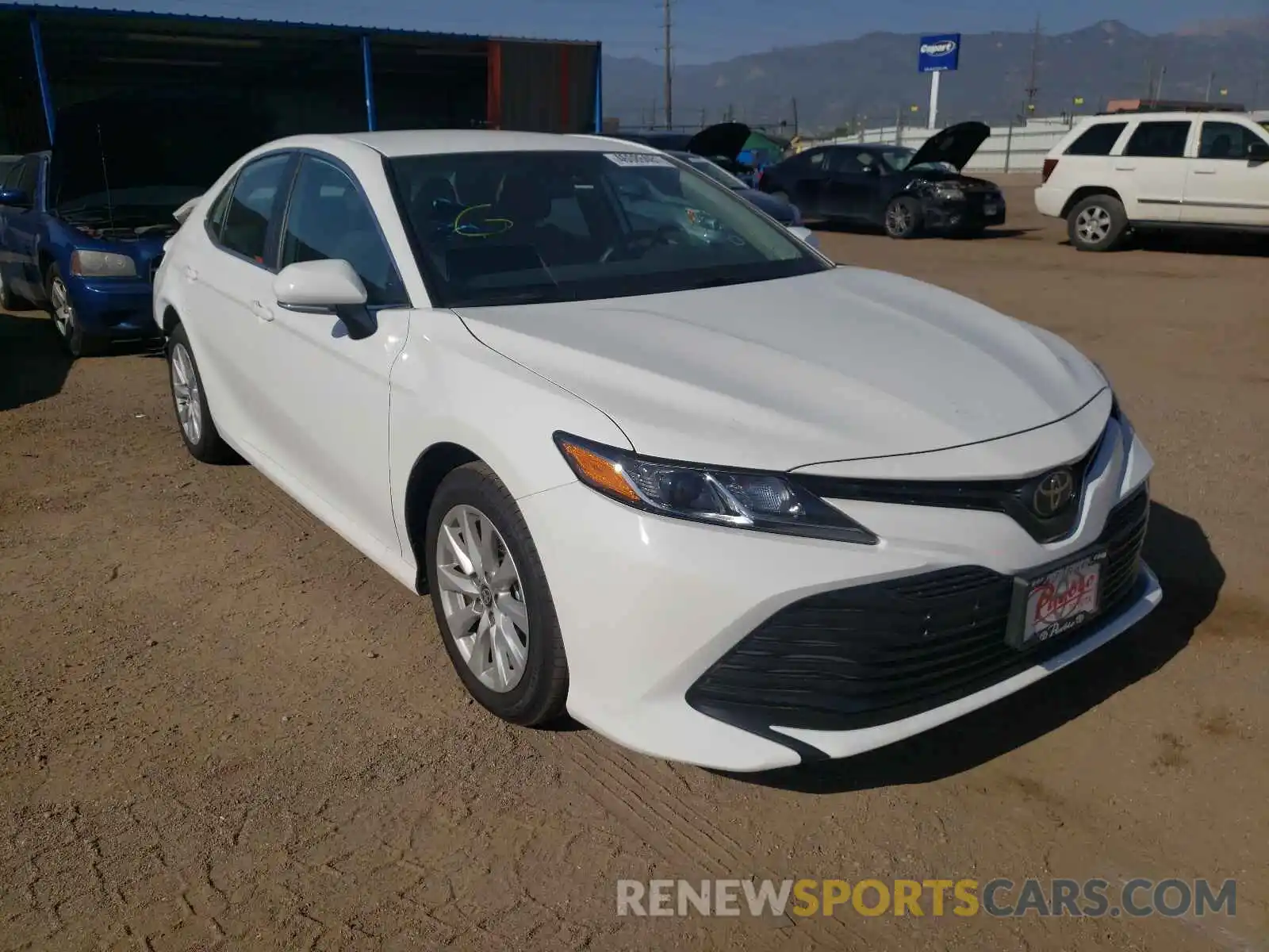 1 Photograph of a damaged car 4T1C11BK8LU010153 TOYOTA CAMRY 2020