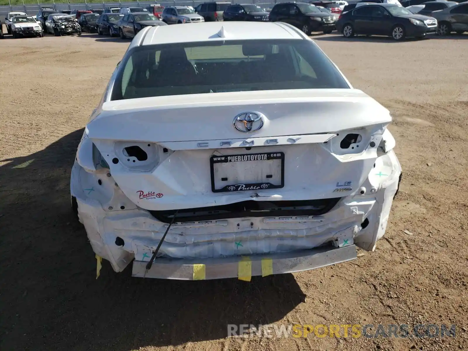 9 Photograph of a damaged car 4T1C11BK8LU010153 TOYOTA CAMRY 2020