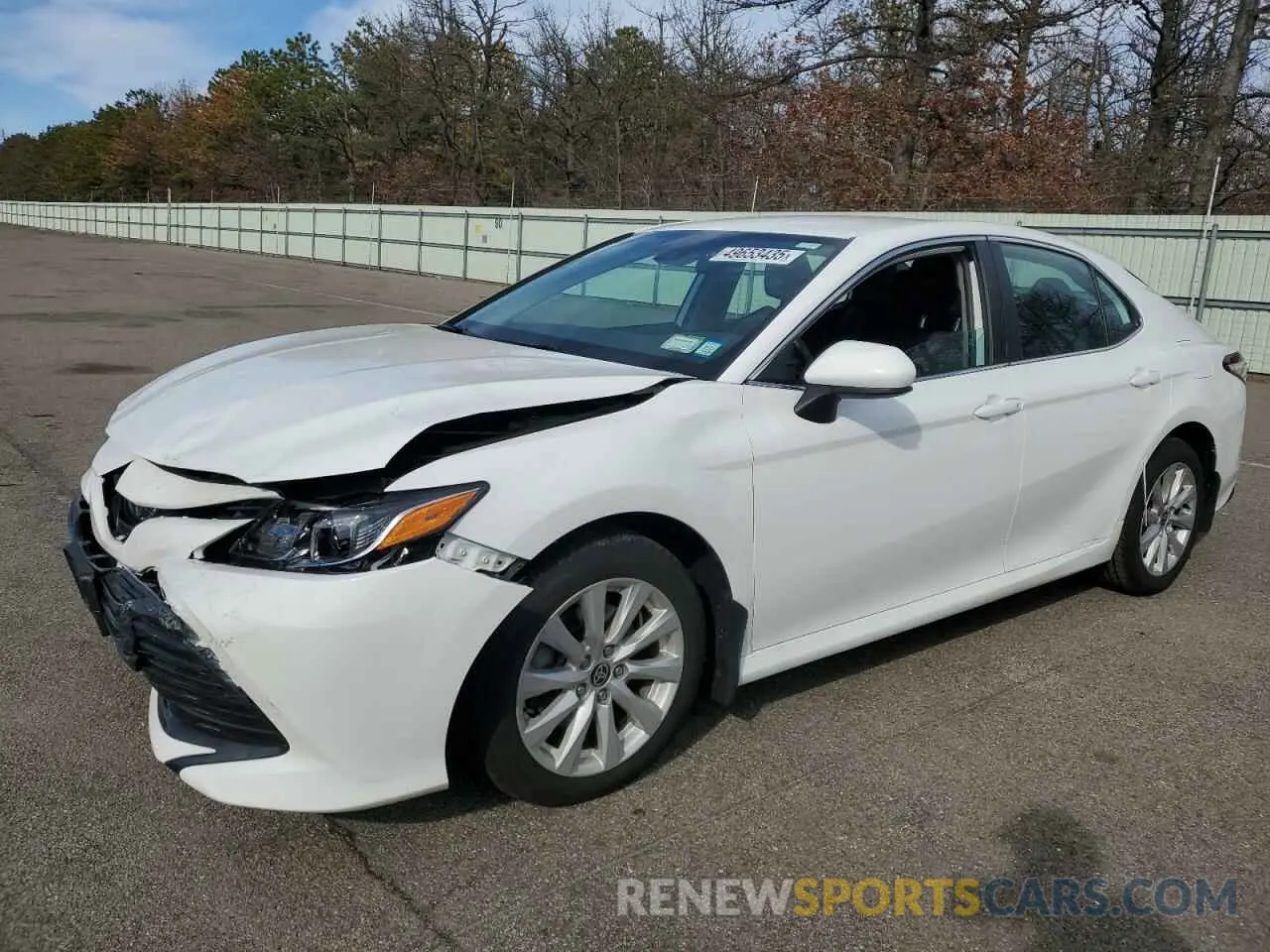 1 Photograph of a damaged car 4T1C11BK9LU016270 TOYOTA CAMRY 2020
