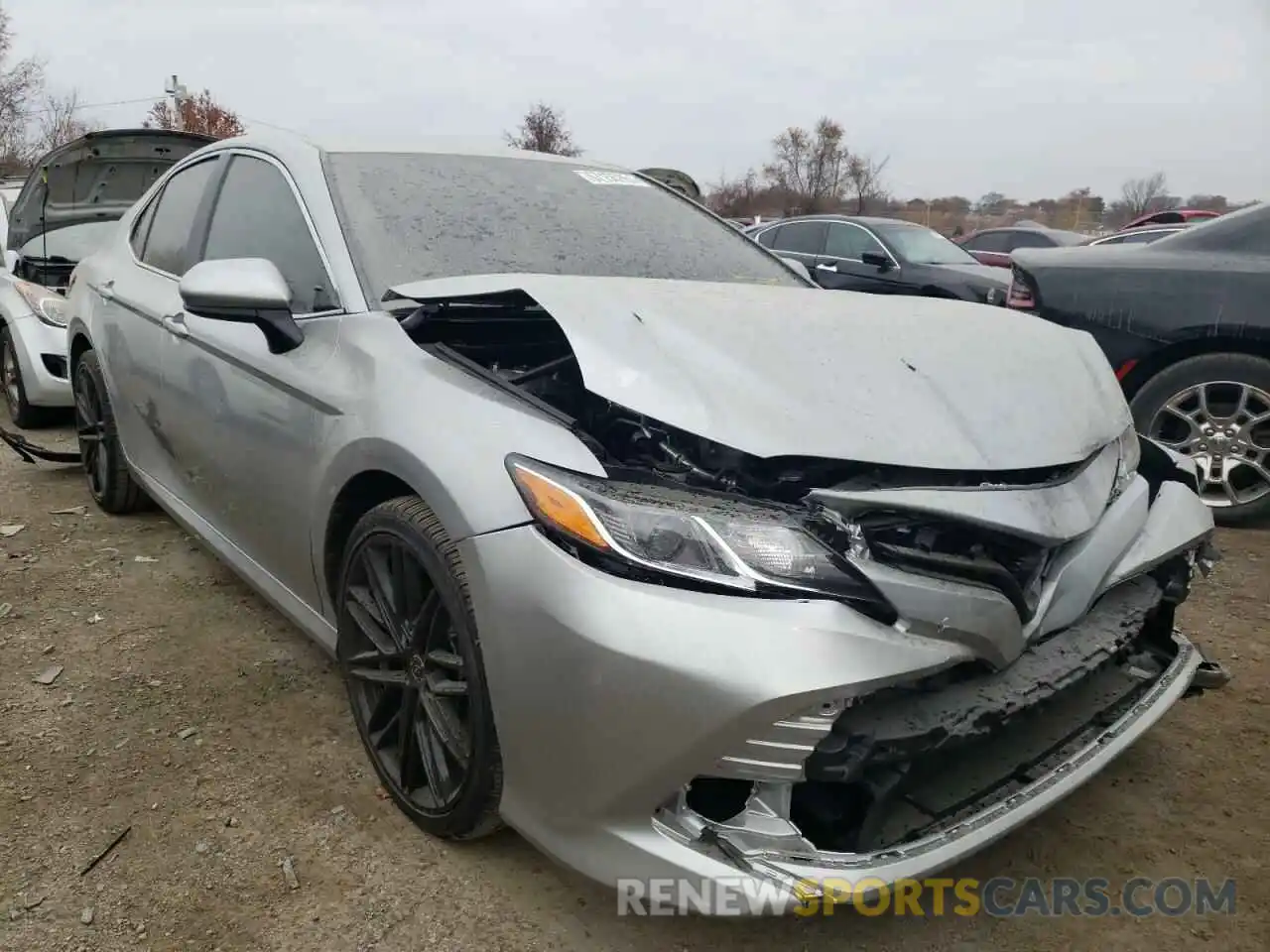 1 Photograph of a damaged car 4T1C11BKXLU018190 TOYOTA CAMRY 2020