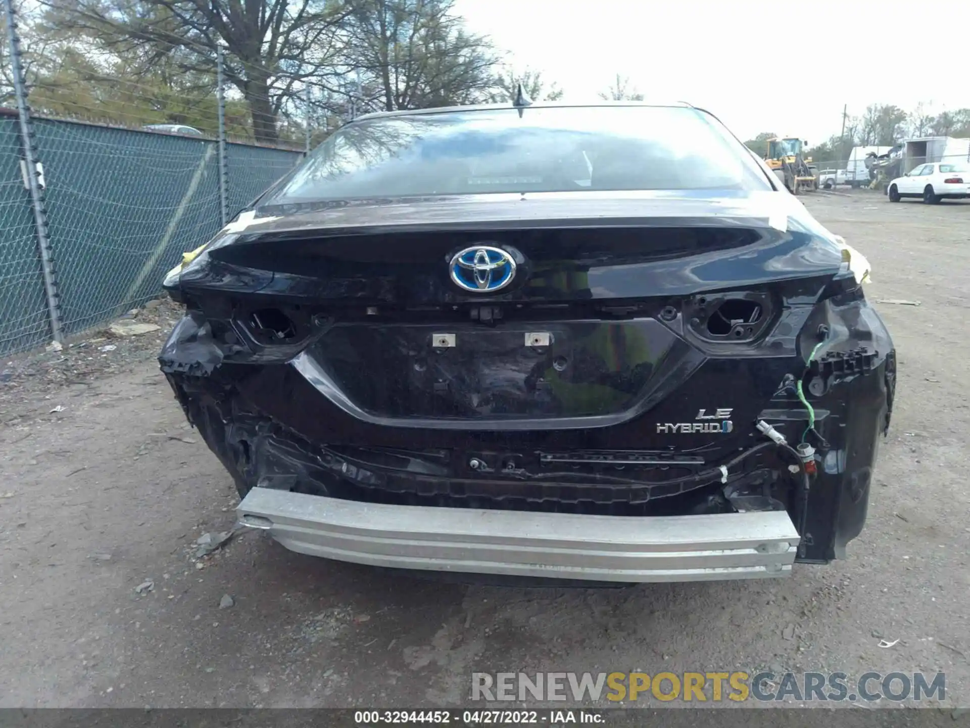 6 Photograph of a damaged car 4T1C31AK0LU523795 TOYOTA CAMRY 2020