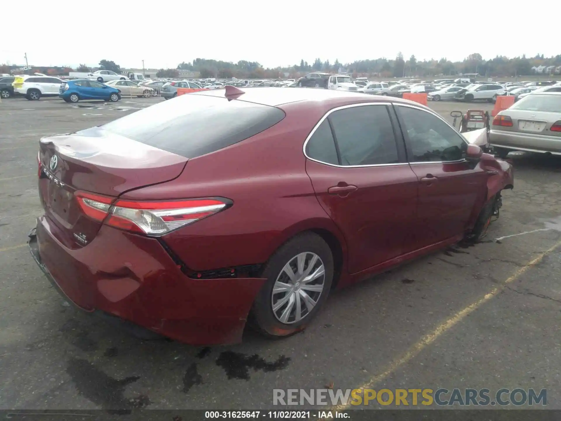 4 Photograph of a damaged car 4T1C31AK0LU534487 TOYOTA CAMRY 2020