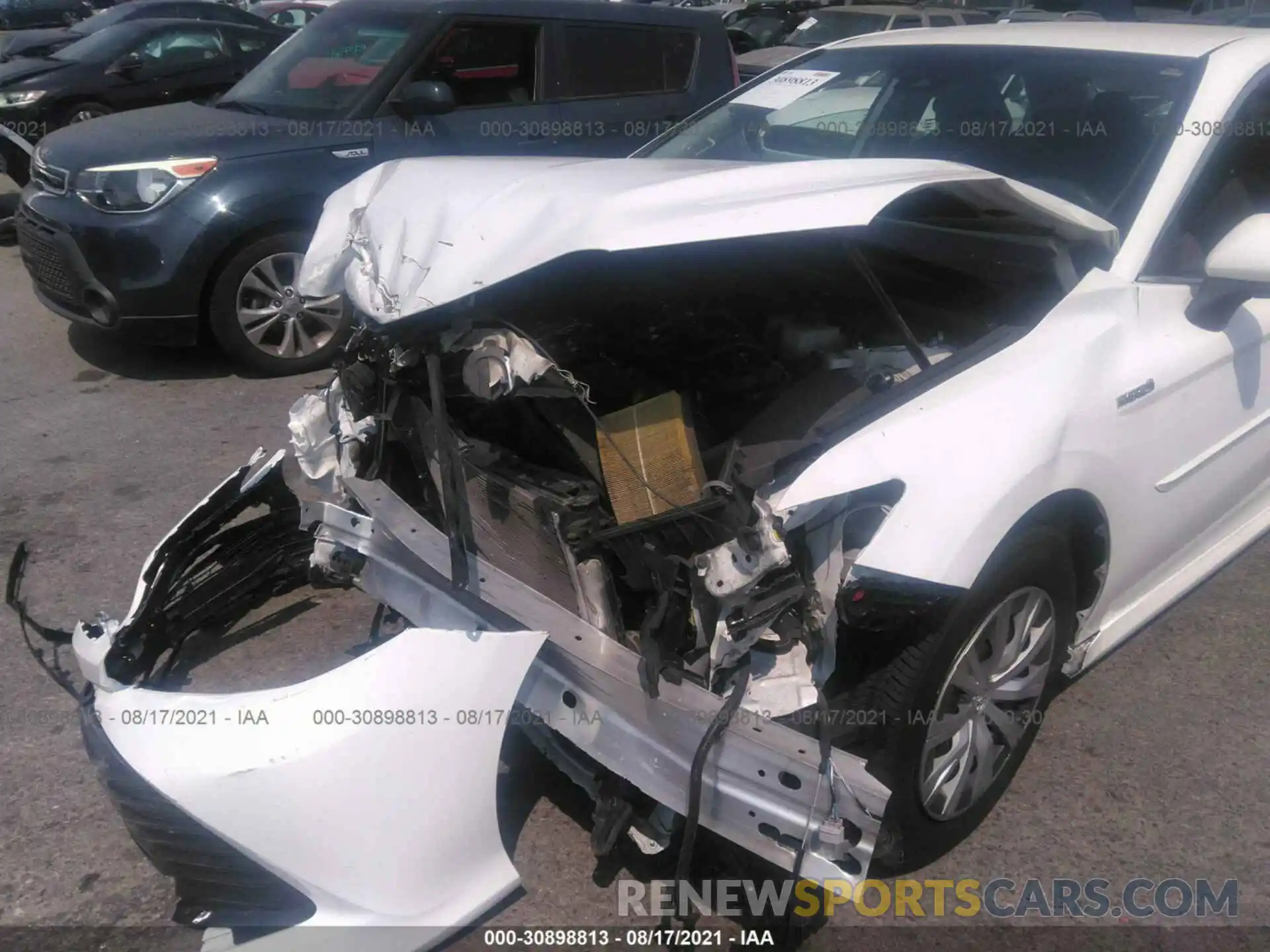 6 Photograph of a damaged car 4T1C31AK0LU538782 TOYOTA CAMRY 2020