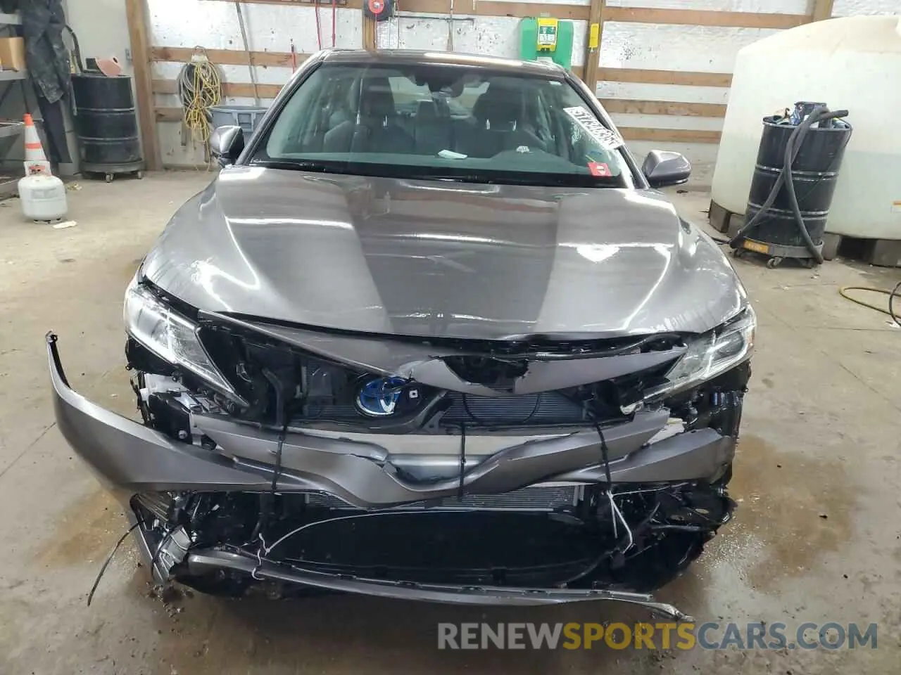 5 Photograph of a damaged car 4T1C31AK0LU545263 TOYOTA CAMRY 2020