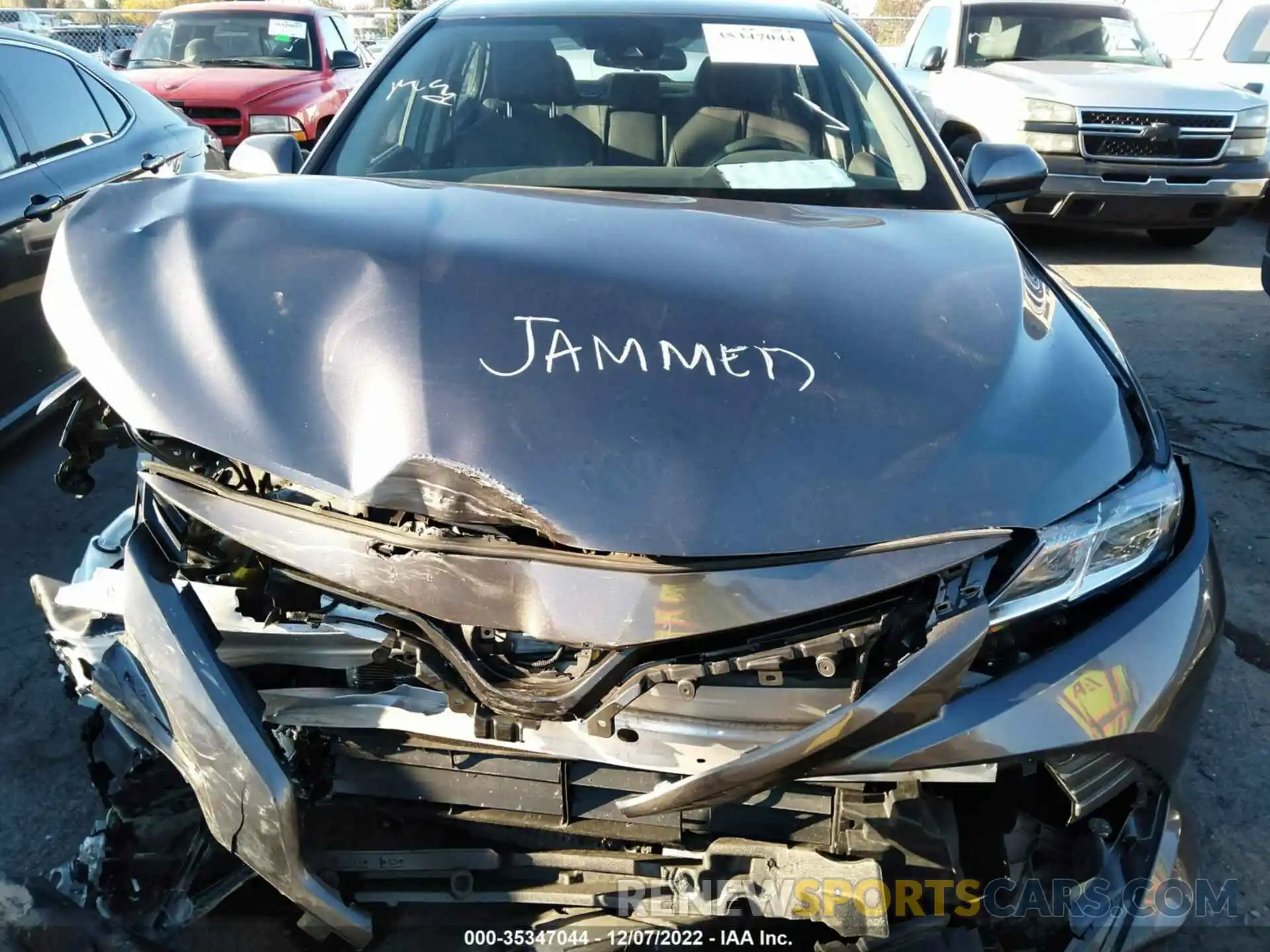 10 Photograph of a damaged car 4T1C31AK1LU016923 TOYOTA CAMRY 2020