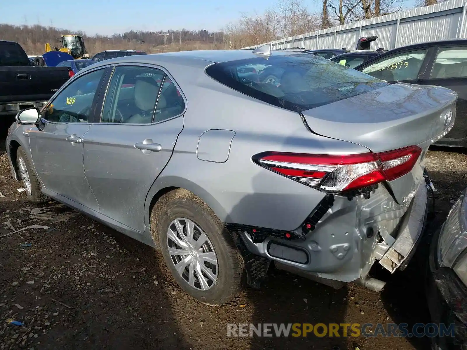 3 Photograph of a damaged car 4T1C31AK1LU019790 TOYOTA CAMRY 2020