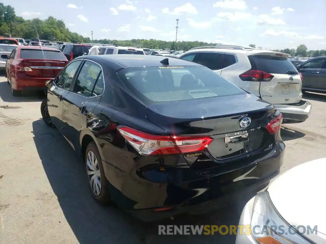 3 Photograph of a damaged car 4T1C31AK1LU522445 TOYOTA CAMRY 2020