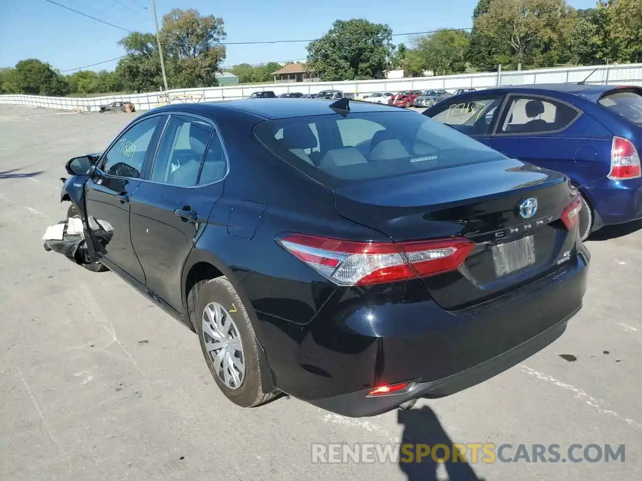 3 Photograph of a damaged car 4T1C31AK1LU536541 TOYOTA CAMRY 2020