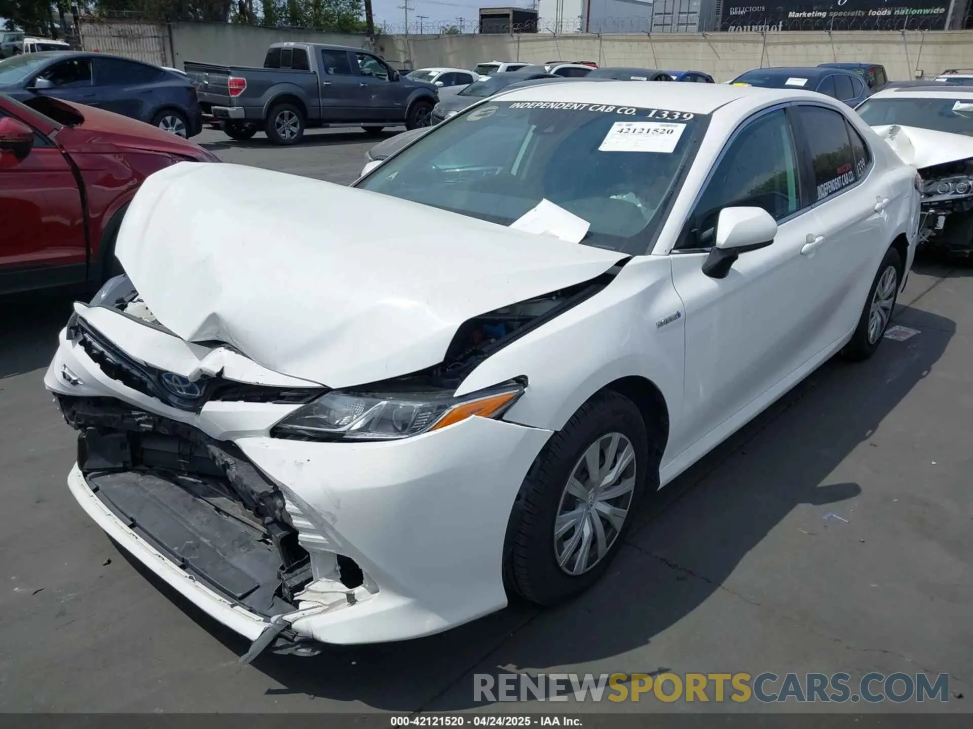 2 Photograph of a damaged car 4T1C31AK1LU538063 TOYOTA CAMRY 2020