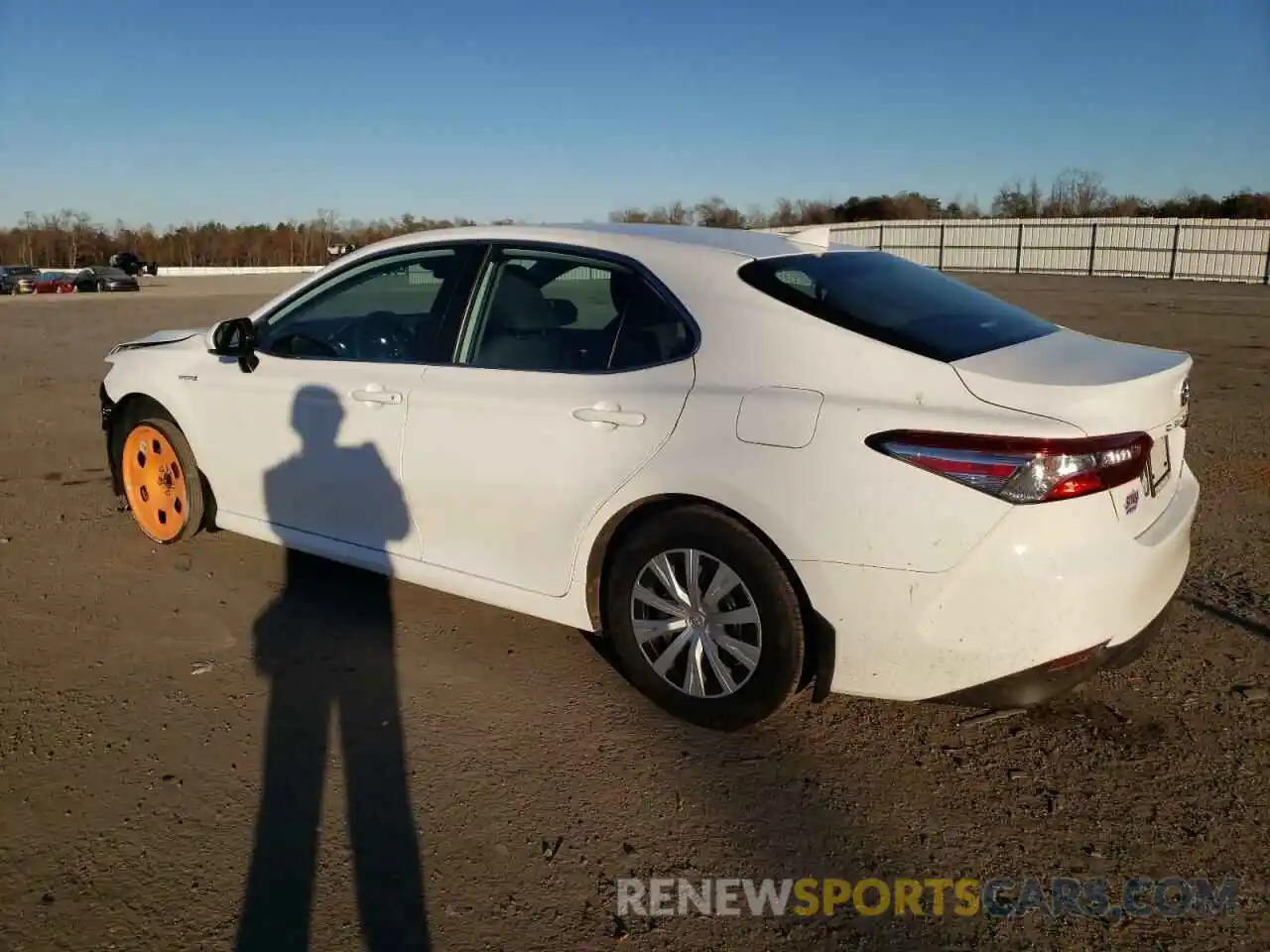 2 Photograph of a damaged car 4T1C31AK1LU539102 TOYOTA CAMRY 2020