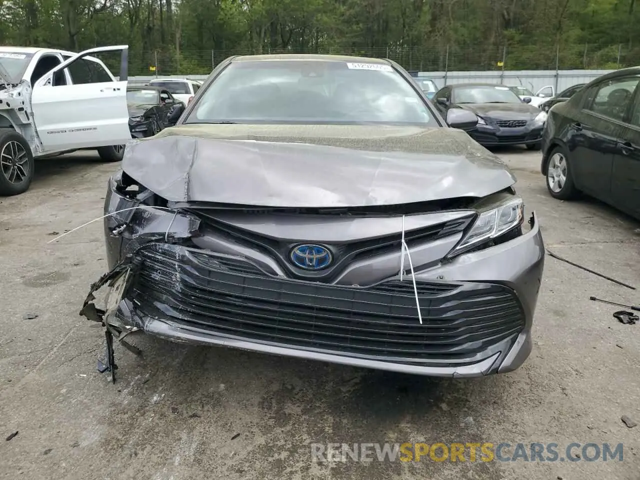 5 Photograph of a damaged car 4T1C31AK1LU539598 TOYOTA CAMRY 2020