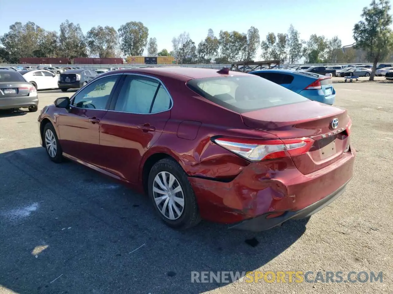 2 Photograph of a damaged car 4T1C31AK2LU526780 TOYOTA CAMRY 2020