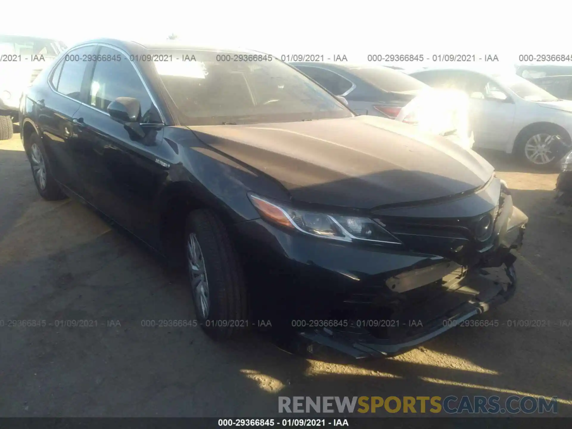 1 Photograph of a damaged car 4T1C31AK3LU527713 TOYOTA CAMRY 2020