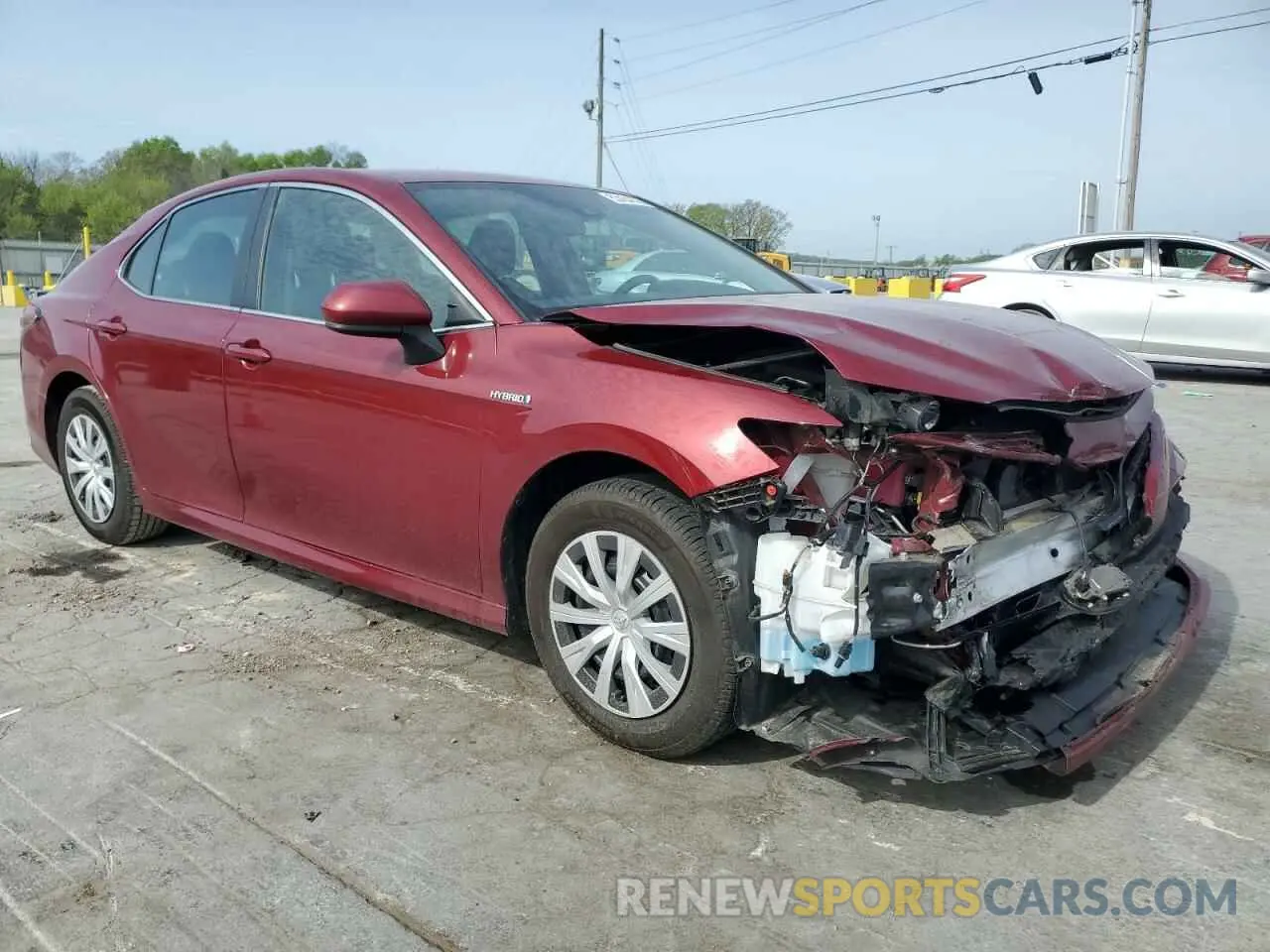 4 Photograph of a damaged car 4T1C31AK3LU529400 TOYOTA CAMRY 2020