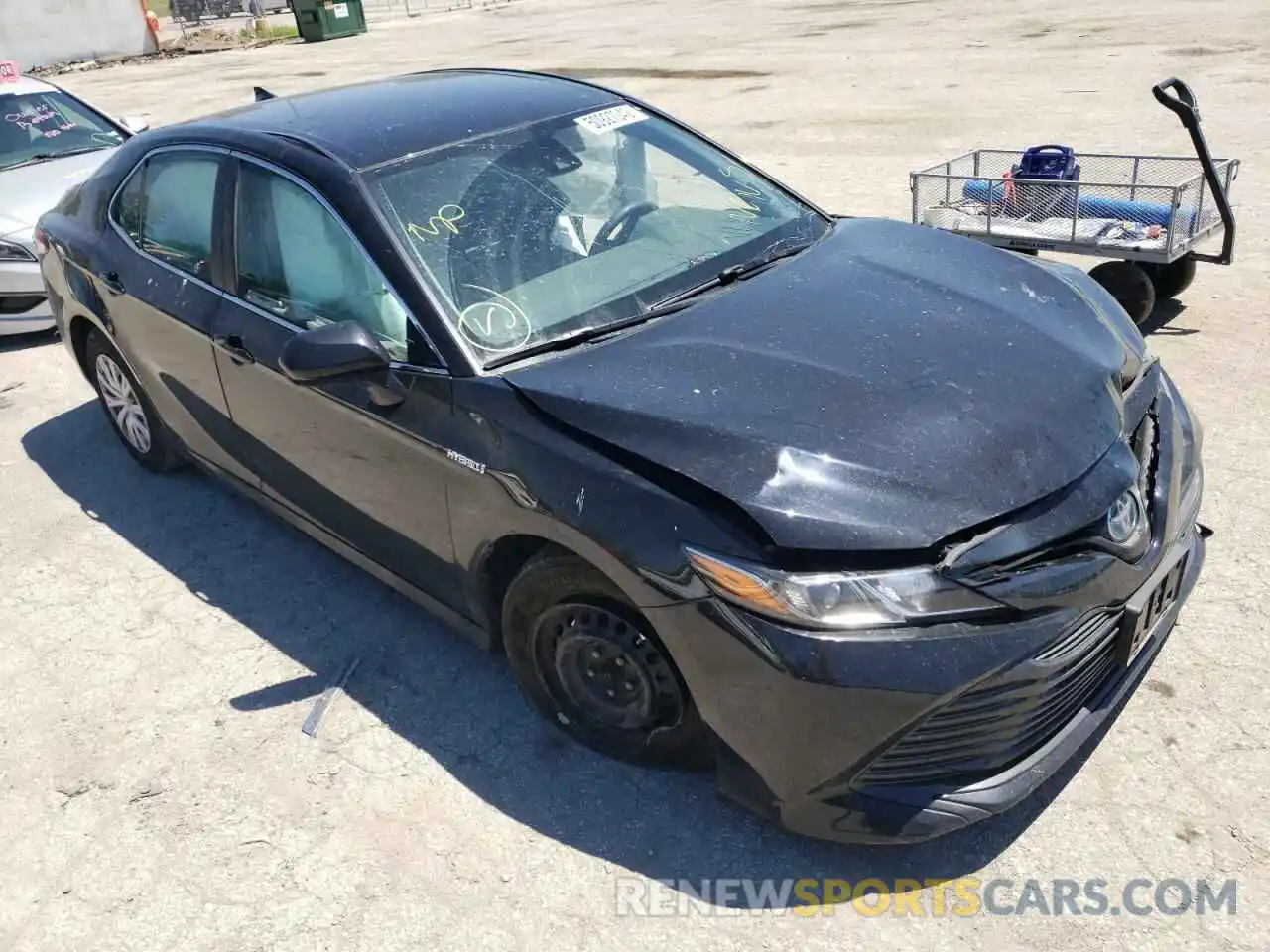 1 Photograph of a damaged car 4T1C31AK3LU530689 TOYOTA CAMRY 2020