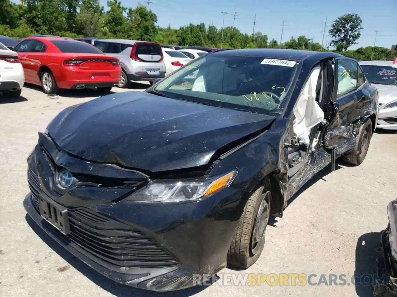 2 Photograph of a damaged car 4T1C31AK3LU530689 TOYOTA CAMRY 2020