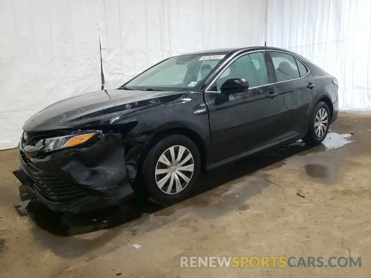 1 Photograph of a damaged car 4T1C31AK3LU535133 TOYOTA CAMRY 2020