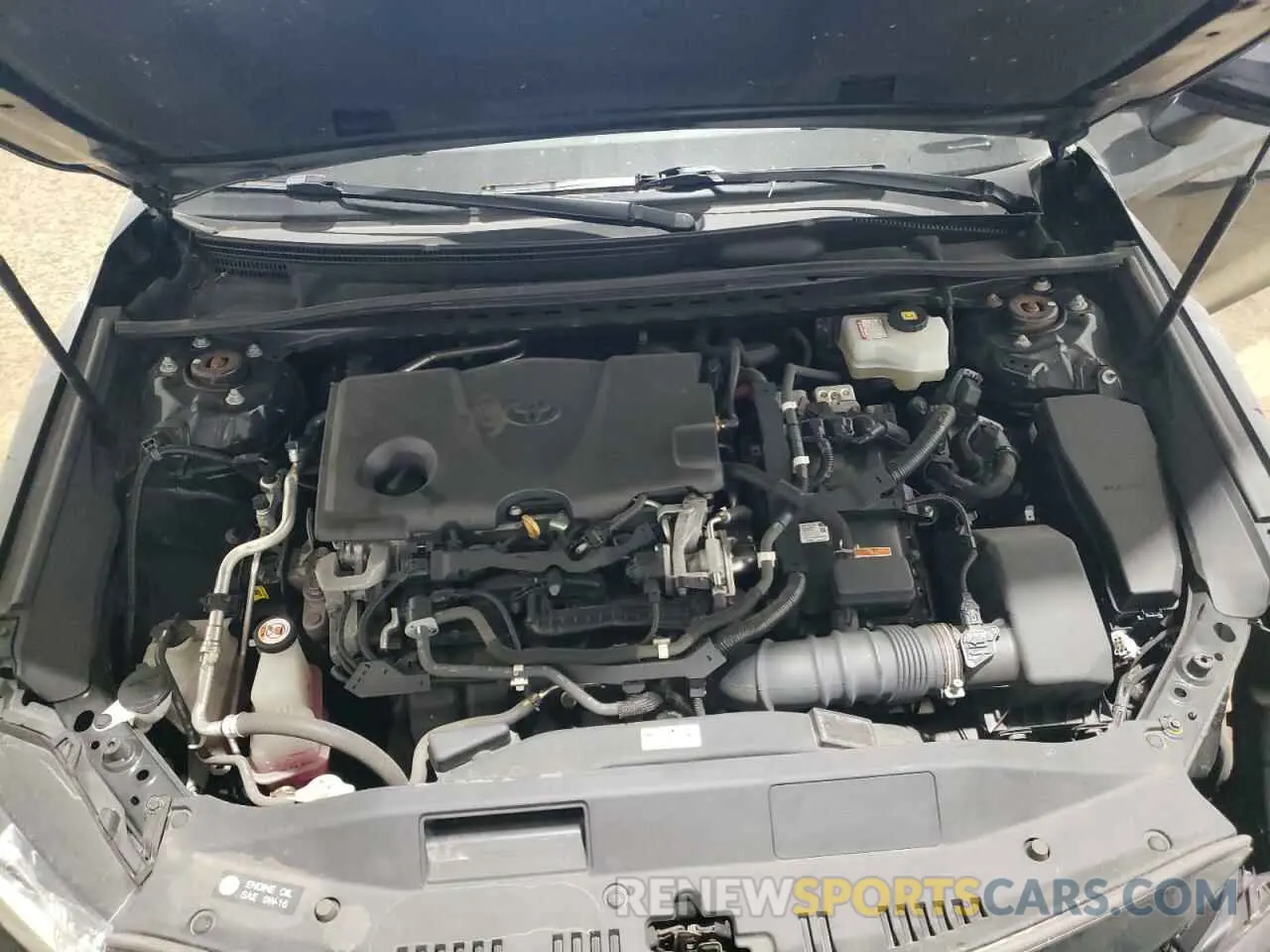 11 Photograph of a damaged car 4T1C31AK3LU535133 TOYOTA CAMRY 2020