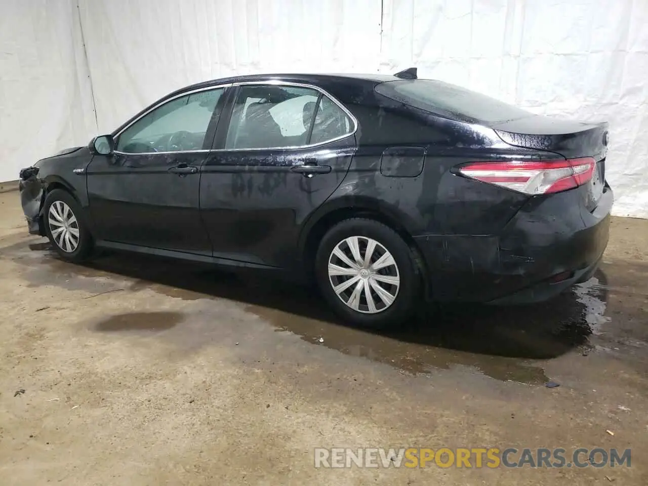 2 Photograph of a damaged car 4T1C31AK3LU535133 TOYOTA CAMRY 2020