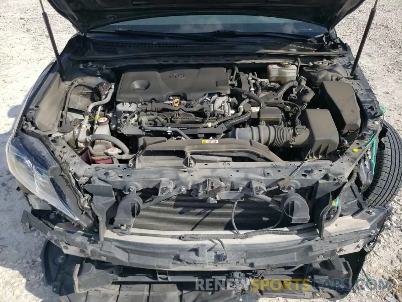 11 Photograph of a damaged car 4T1C31AK3LU544723 TOYOTA CAMRY 2020
