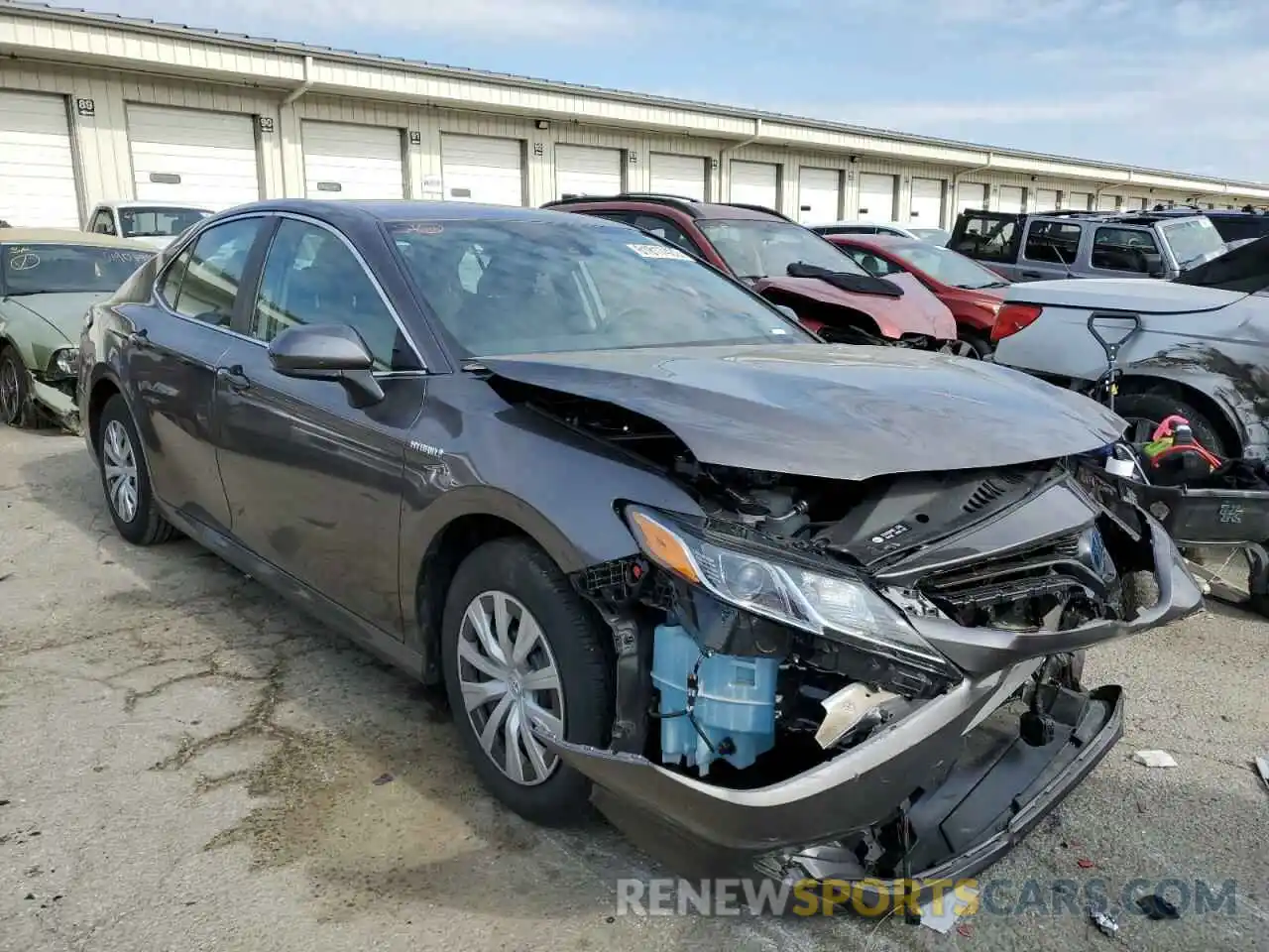 1 Photograph of a damaged car 4T1C31AK4LU019461 TOYOTA CAMRY 2020