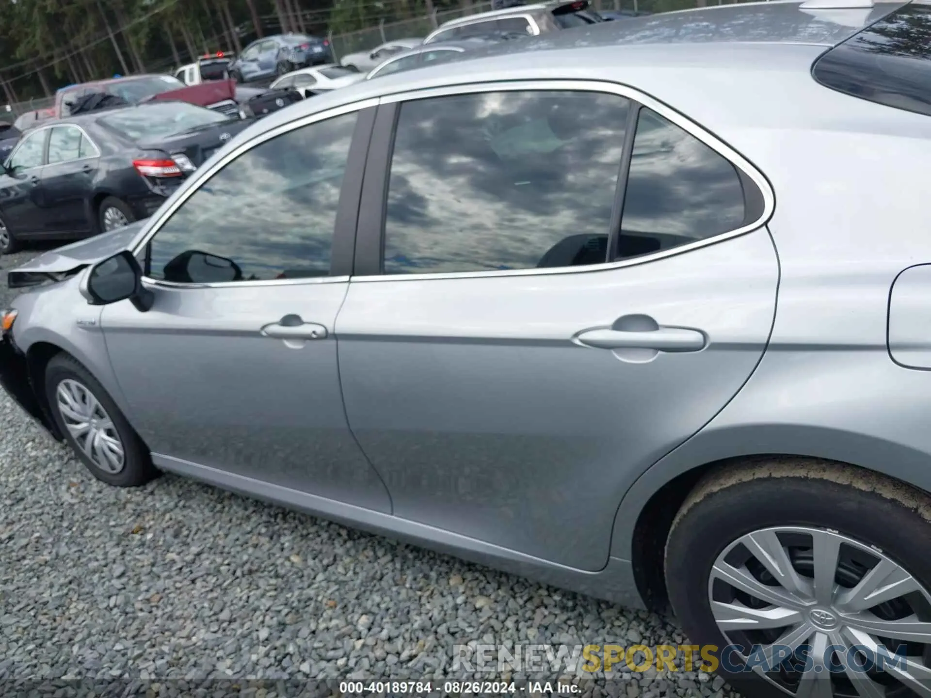 15 Photograph of a damaged car 4T1C31AK4LU524058 TOYOTA CAMRY 2020