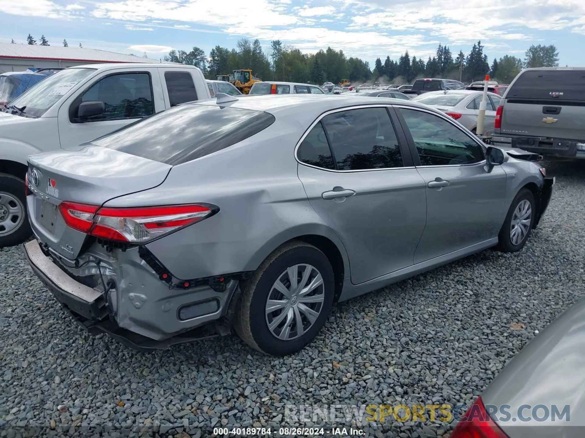 4 Photograph of a damaged car 4T1C31AK4LU524058 TOYOTA CAMRY 2020
