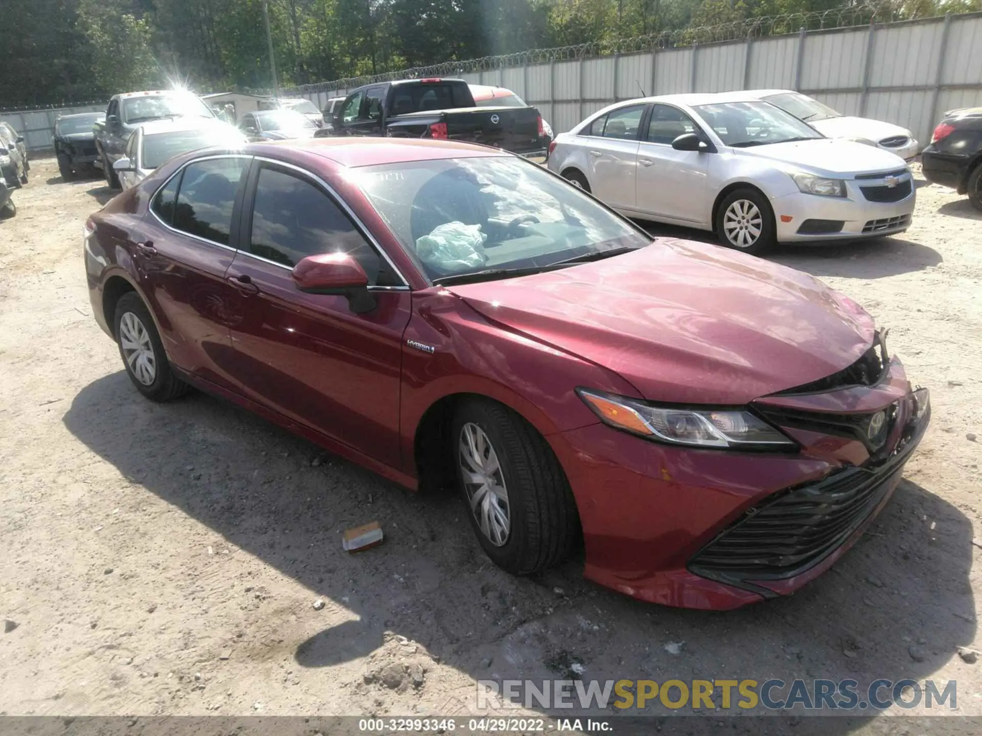 1 Photograph of a damaged car 4T1C31AK4LU527171 TOYOTA CAMRY 2020