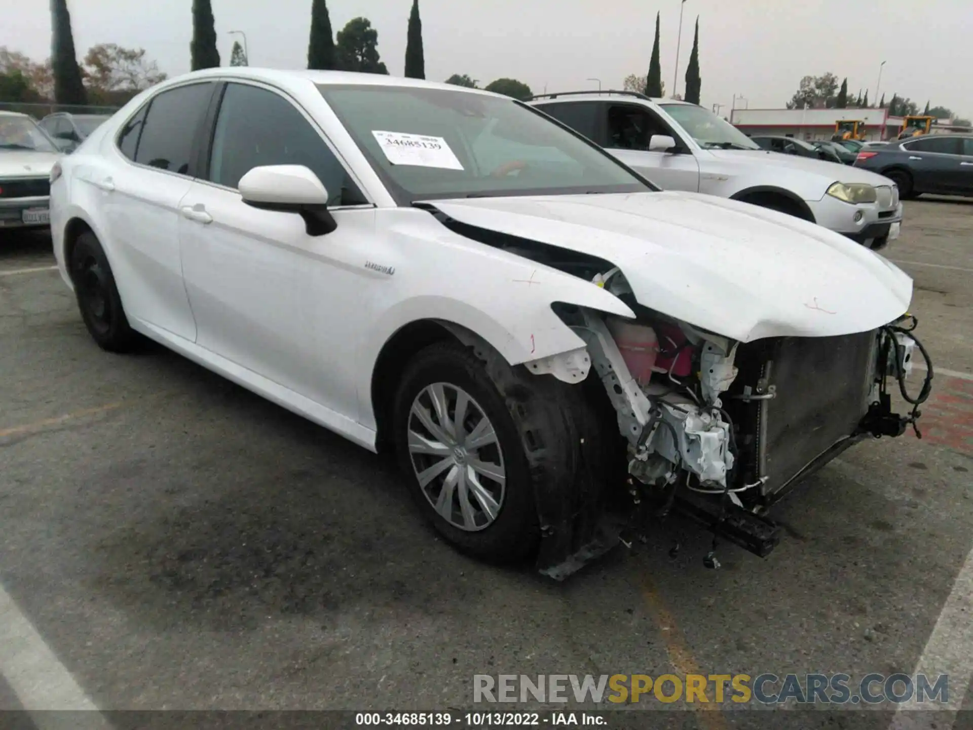 1 Photograph of a damaged car 4T1C31AK4LU530930 TOYOTA CAMRY 2020