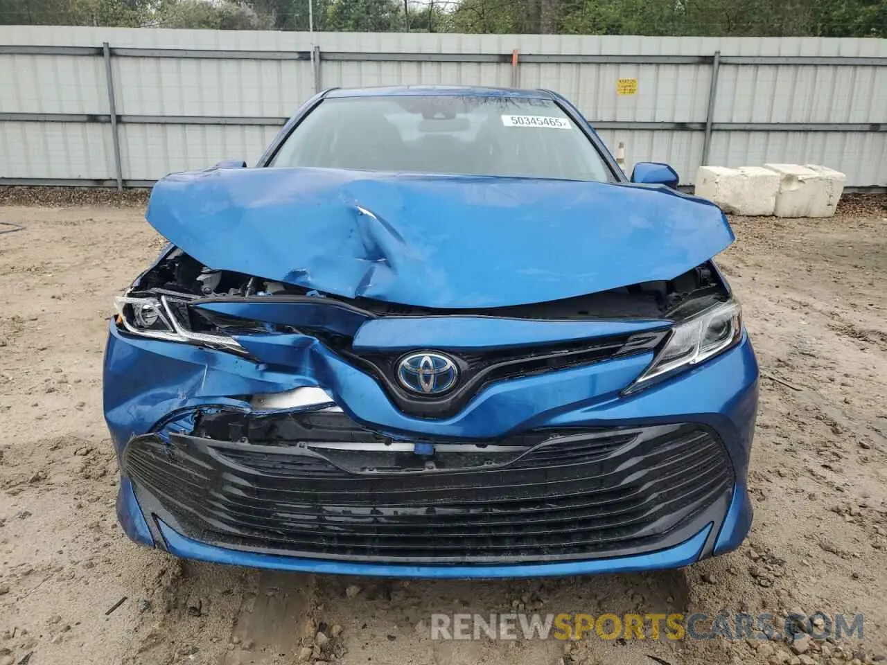 5 Photograph of a damaged car 4T1C31AK5LU011126 TOYOTA CAMRY 2020