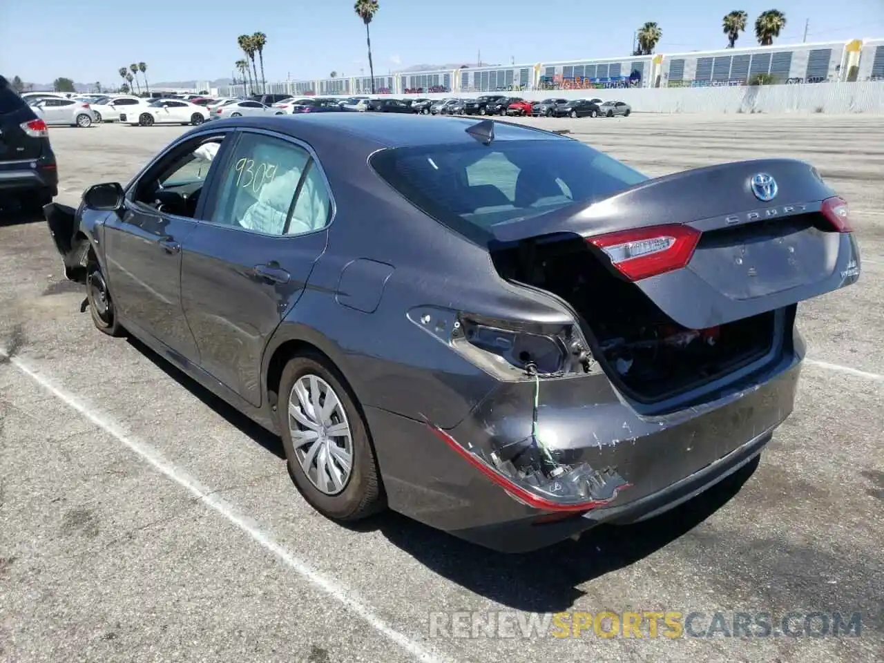 3 Photograph of a damaged car 4T1C31AK5LU519418 TOYOTA CAMRY 2020