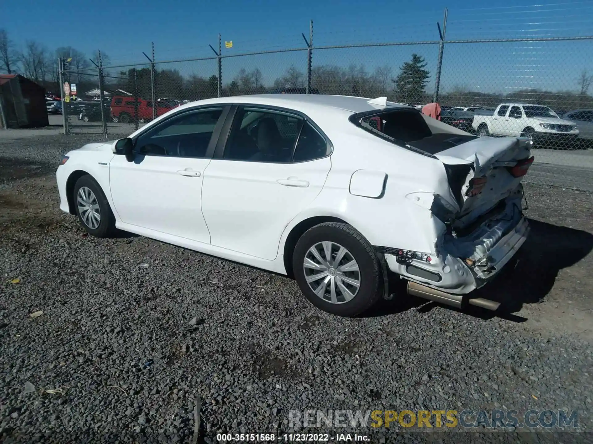 3 Photograph of a damaged car 4T1C31AK5LU529852 TOYOTA CAMRY 2020