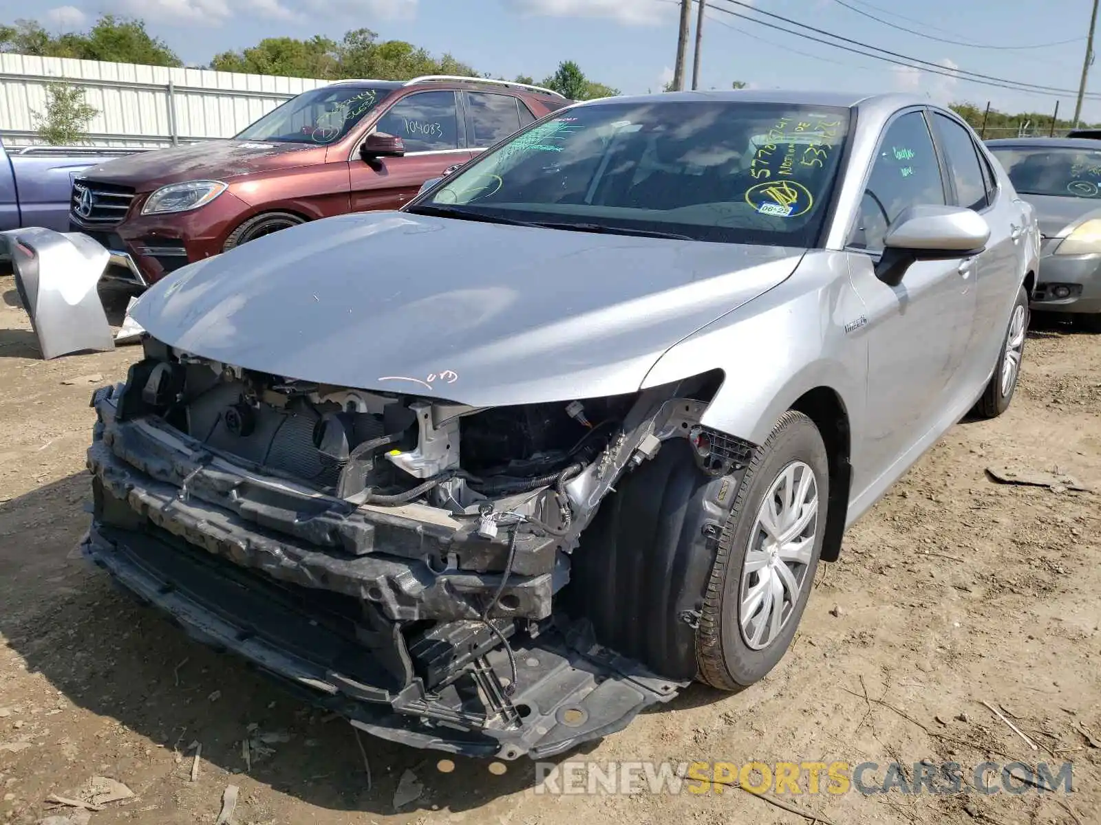 2 Photograph of a damaged car 4T1C31AK5LU533125 TOYOTA CAMRY 2020