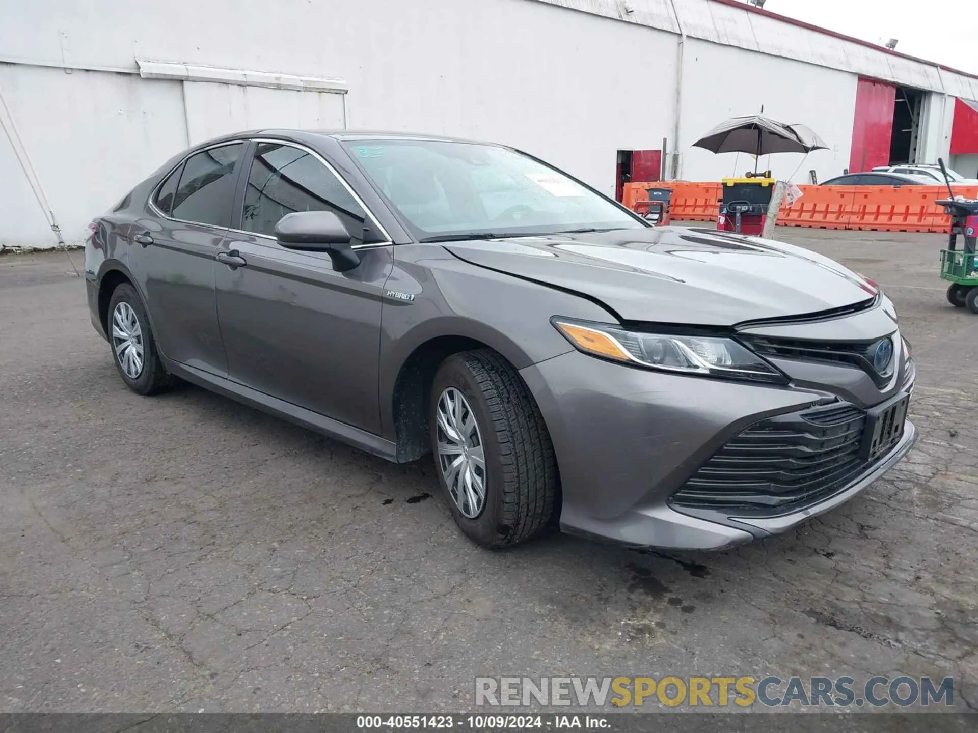 1 Photograph of a damaged car 4T1C31AK5LU535800 TOYOTA CAMRY 2020
