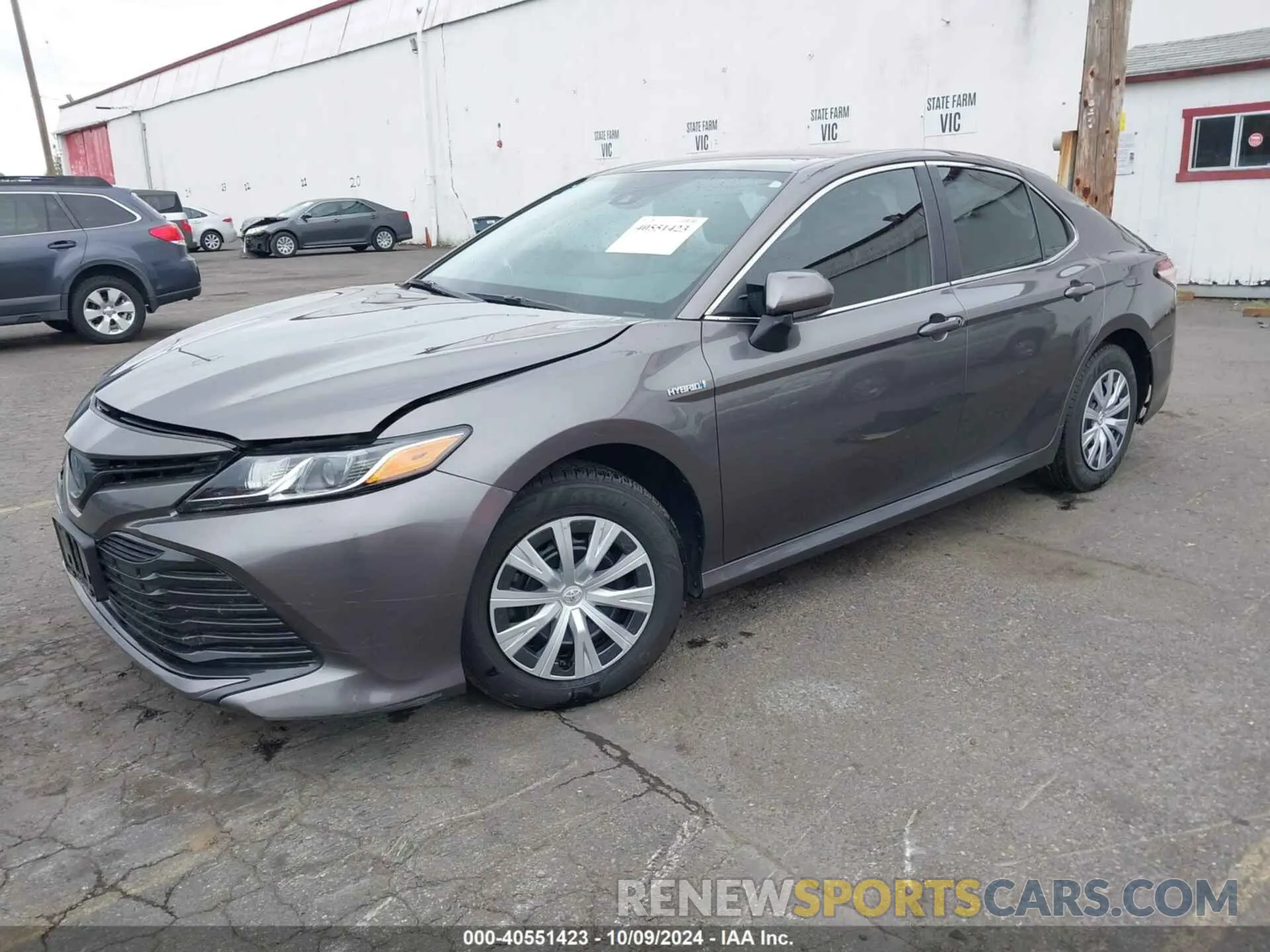 2 Photograph of a damaged car 4T1C31AK5LU535800 TOYOTA CAMRY 2020