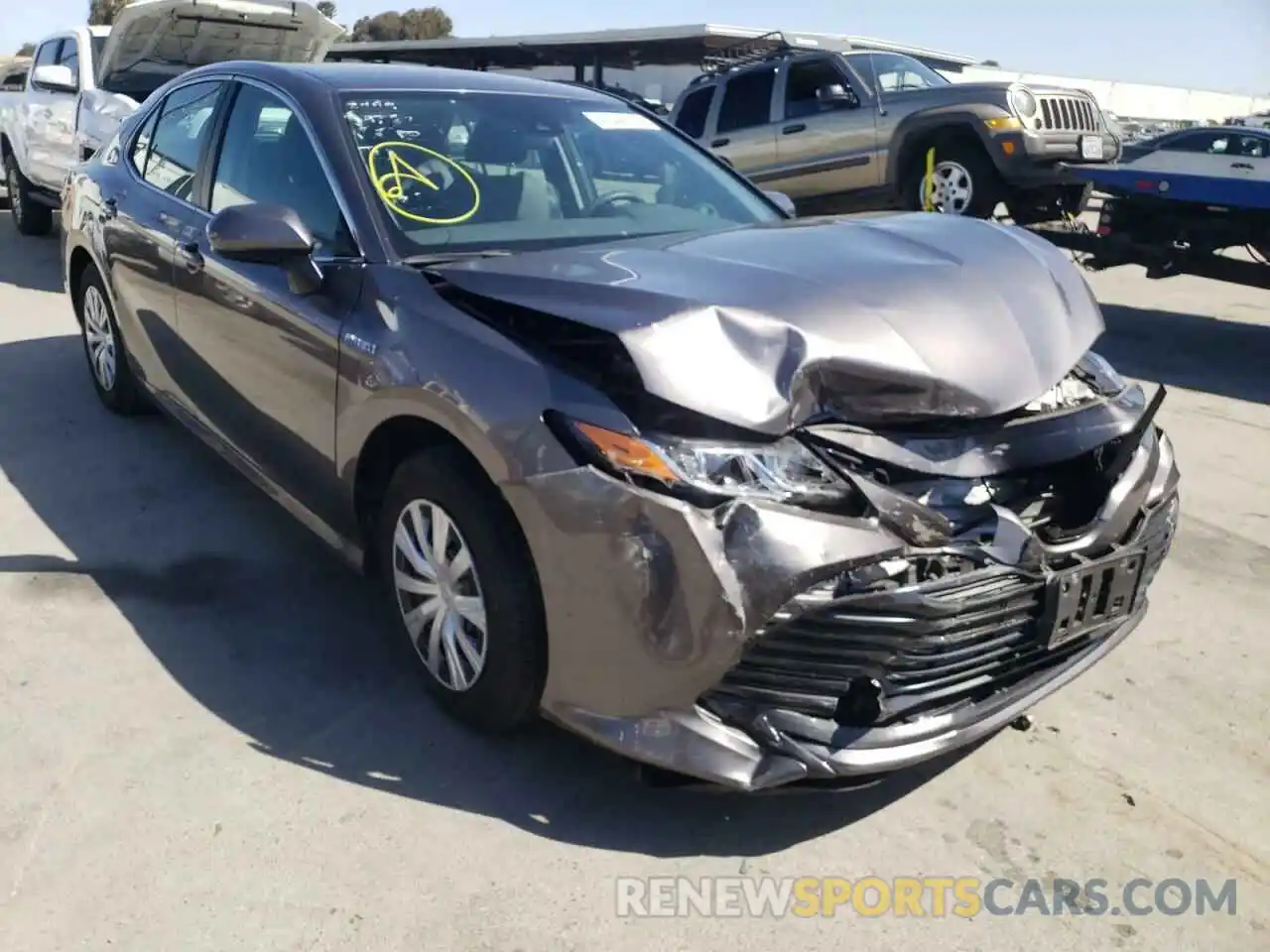 1 Photograph of a damaged car 4T1C31AK6LU018537 TOYOTA CAMRY 2020