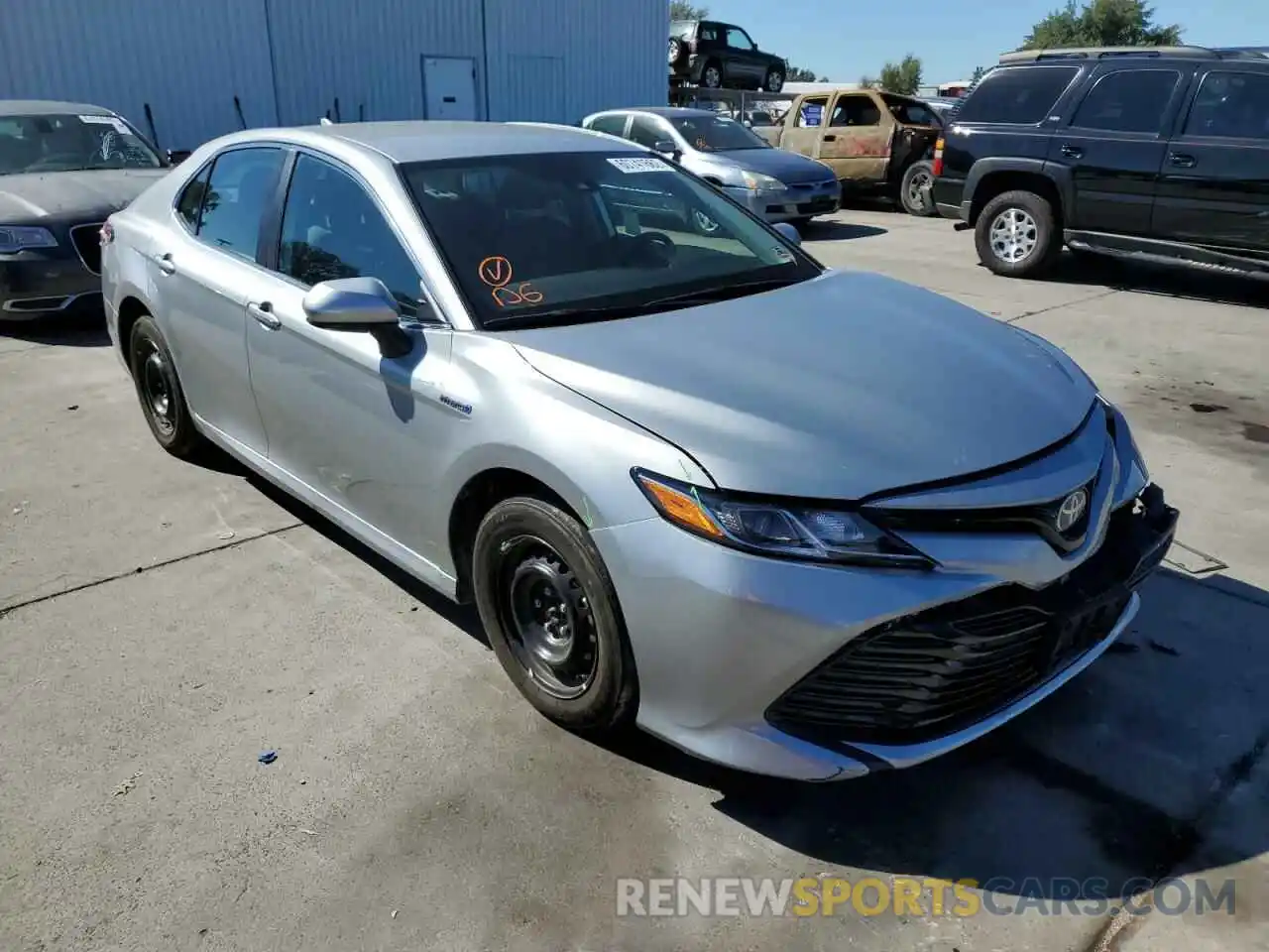 1 Photograph of a damaged car 4T1C31AK6LU019574 TOYOTA CAMRY 2020