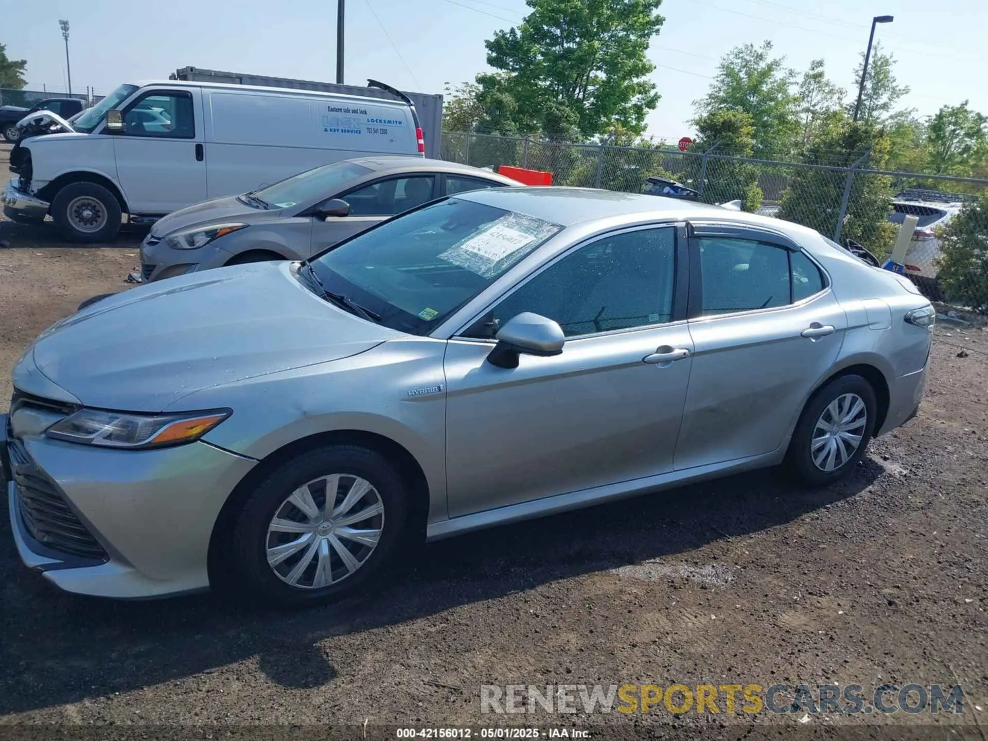 15 Photograph of a damaged car 4T1C31AK6LU523123 TOYOTA CAMRY 2020