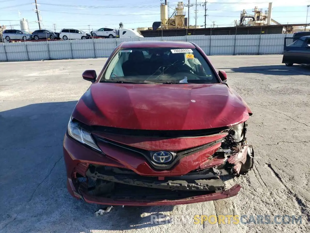 5 Photograph of a damaged car 4T1C31AK6LU524398 TOYOTA CAMRY 2020