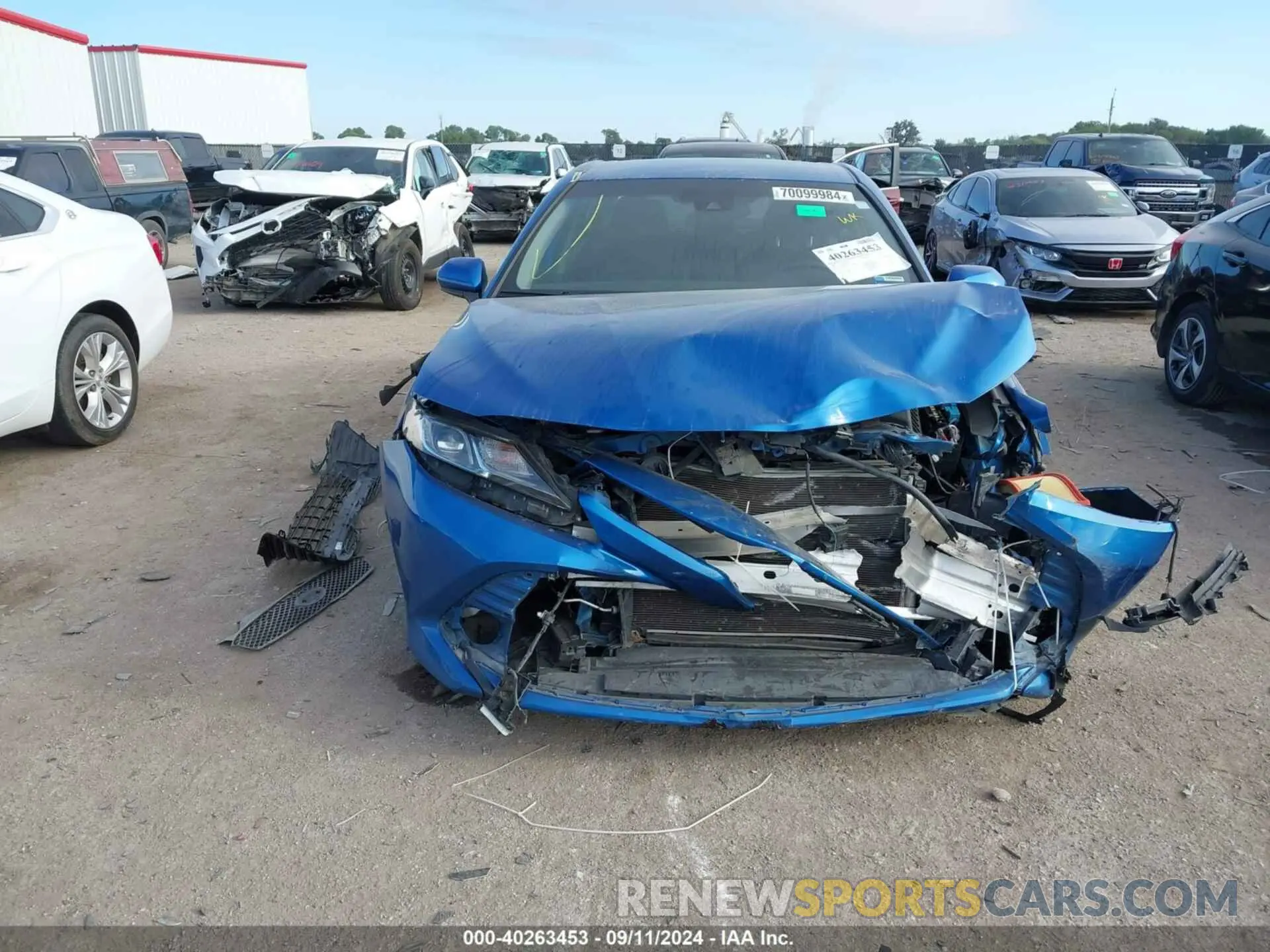 12 Photograph of a damaged car 4T1C31AK7LU012522 TOYOTA CAMRY 2020
