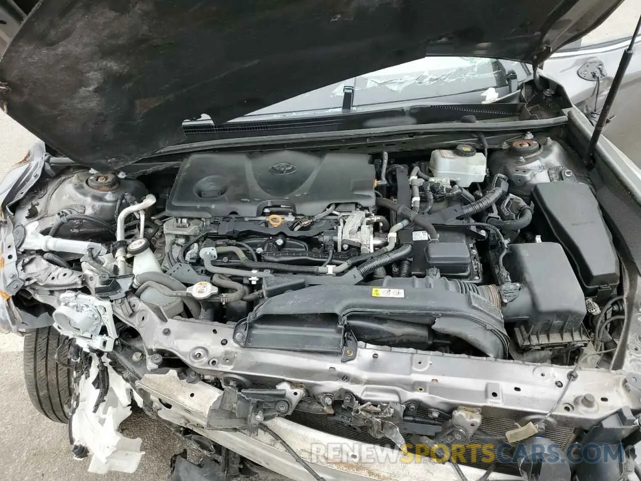 11 Photograph of a damaged car 4T1C31AK7LU013296 TOYOTA CAMRY 2020