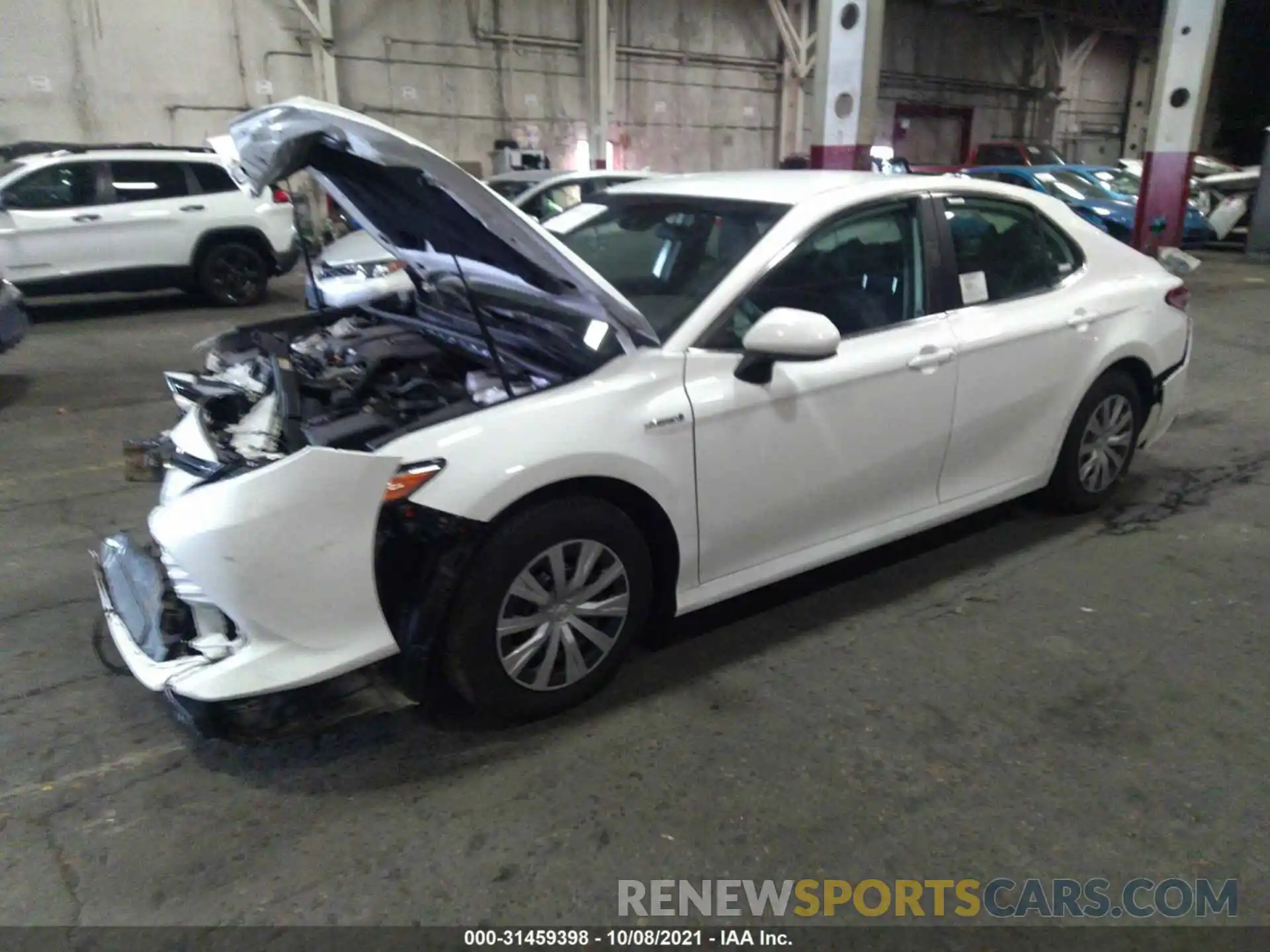 2 Photograph of a damaged car 4T1C31AK7LU013525 TOYOTA CAMRY 2020