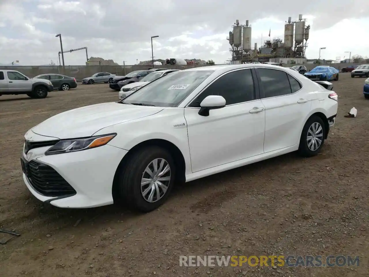 1 Photograph of a damaged car 4T1C31AK7LU015386 TOYOTA CAMRY 2020