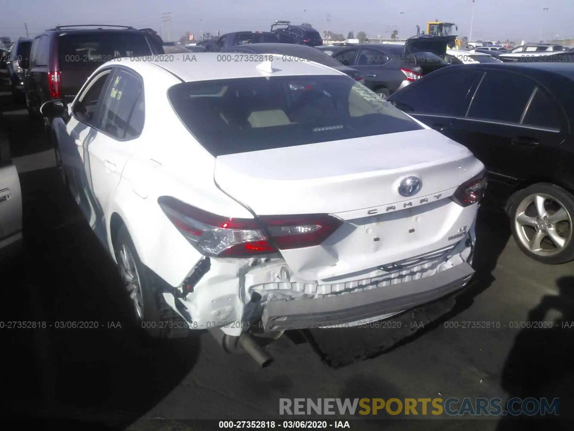 3 Photograph of a damaged car 4T1C31AK7LU522143 TOYOTA CAMRY 2020