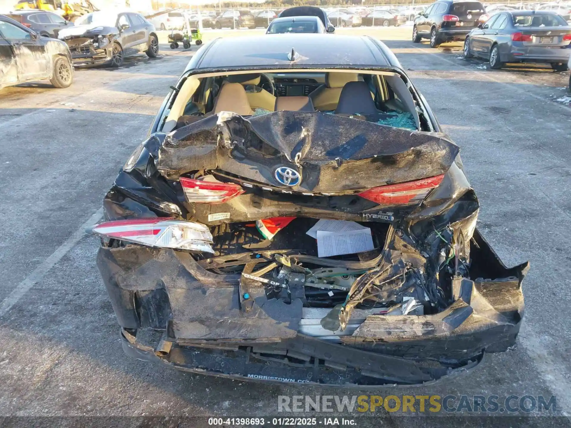 16 Photograph of a damaged car 4T1C31AK7LU524314 TOYOTA CAMRY 2020