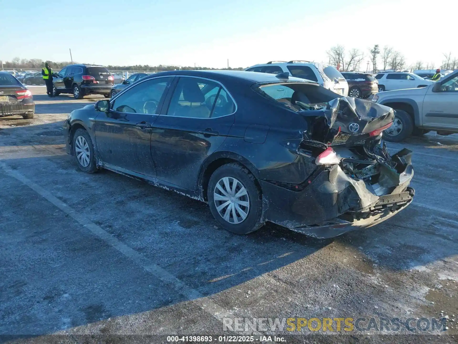 3 Photograph of a damaged car 4T1C31AK7LU524314 TOYOTA CAMRY 2020