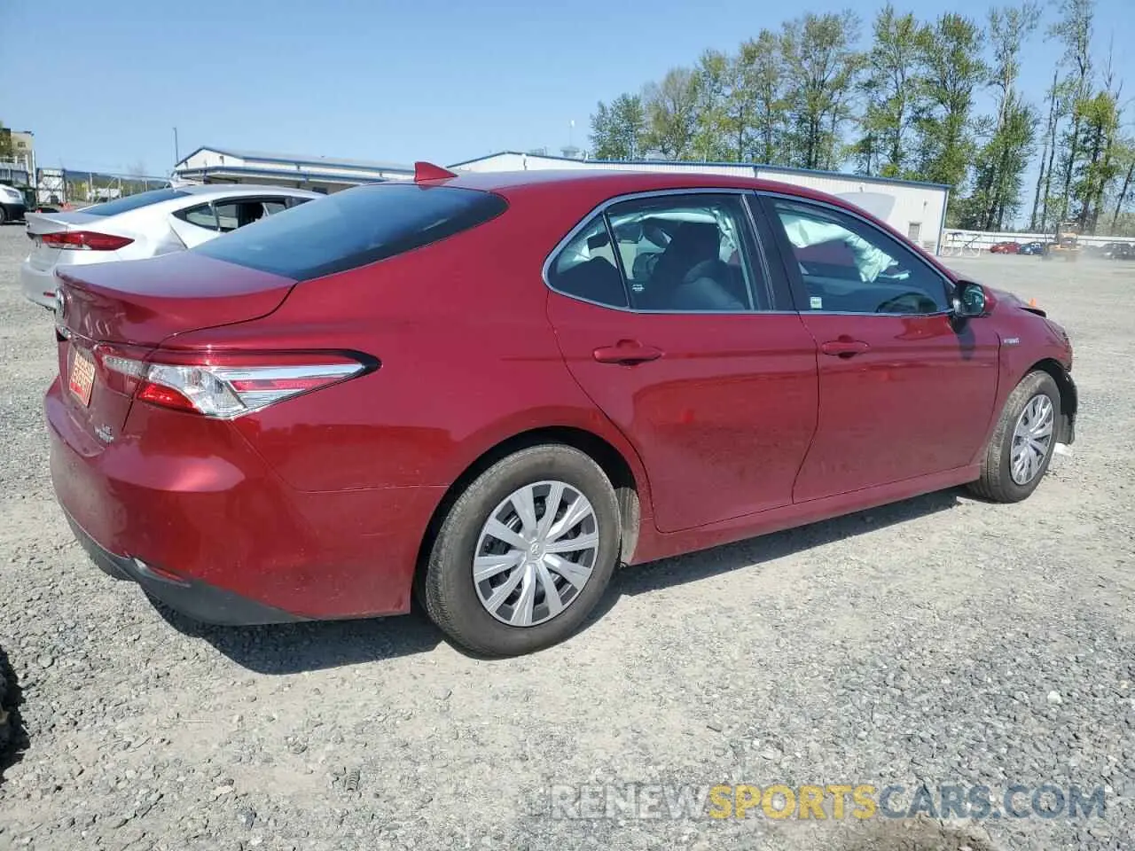 3 Photograph of a damaged car 4T1C31AK7LU528802 TOYOTA CAMRY 2020