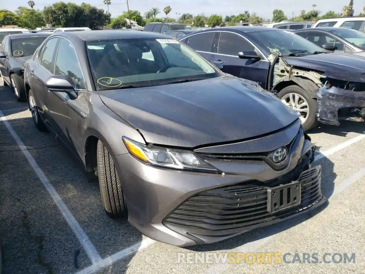 1 Photograph of a damaged car 4T1C31AK7LU538066 TOYOTA CAMRY 2020